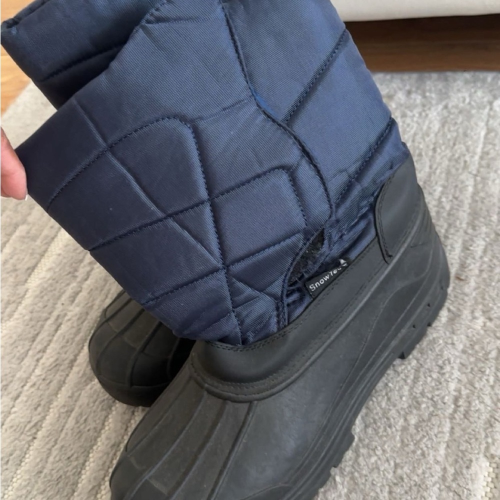 Snow Boots for Men - Black and Blue